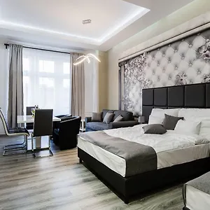 A Golden Star Modern Luxury And Appartement Budapest